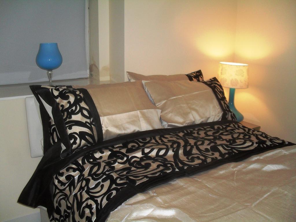 Corwen Holiday Apartment Llandudno Exterior photo